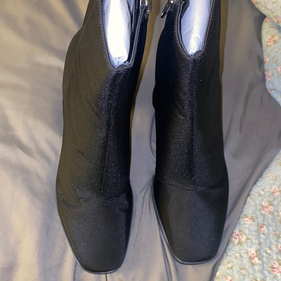 Dolce Vita! Never worn and not really my style anymore:) - Picture 4 of 5